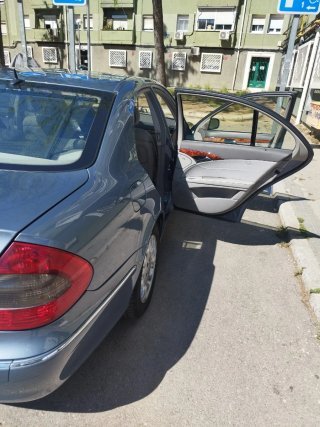 Mercedes-Benz Clase E 2003