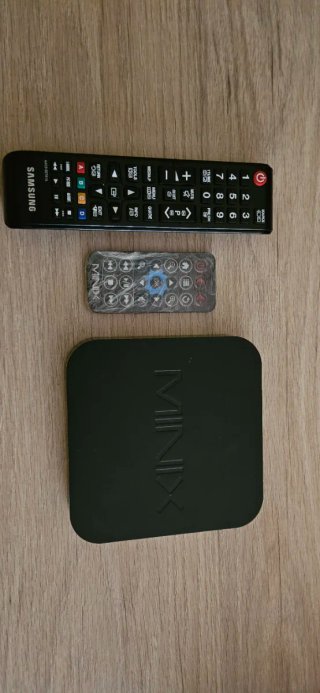 TV Samsung 24 Negra