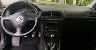 Volkswagen Golf GTI 1.8T 150cv Edición Especial