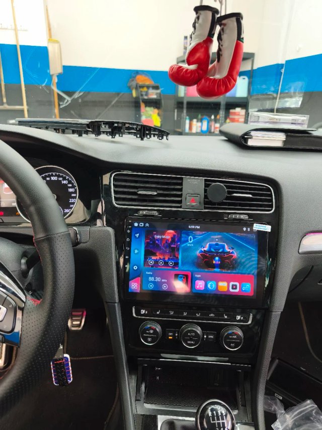 Pantalla Android VW Golf