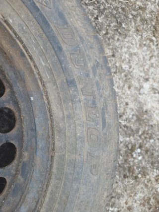 Llanta de repuesto BMW E36 original