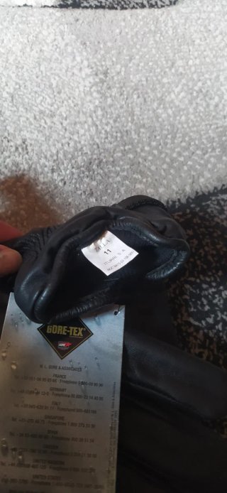 Guantes Gore-Tex Negros Nuevos