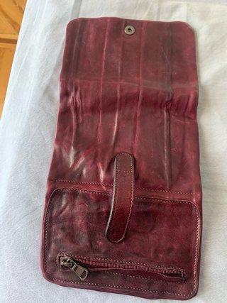 Cartera italiana cuero burdeos