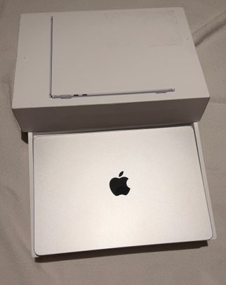 MacBook Air 13 M2 Gris Espacial 8GB 256GB