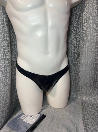 Calzoncillo Tanga Negro Vinilo