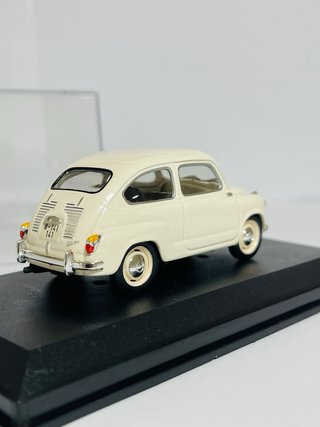 Seat 600 (1957) Escala 1/43
