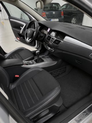 Renault Laguna 2012