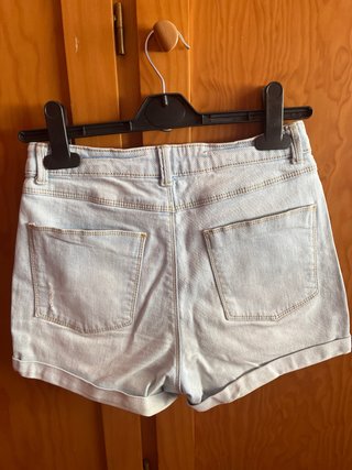 Pantalón corto vaquero desgastado XS