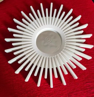 Set di specchi bianchi decorativi