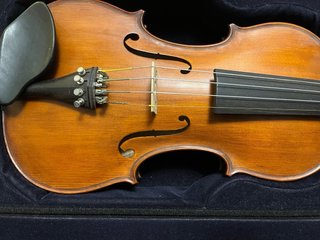 Violín Luthier Madrid 2006 + Estuche y Soporte