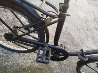 Bicicletta pieghevole nera perfetta