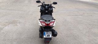 Kymco Superdink 350i TCS Maxi Scooter