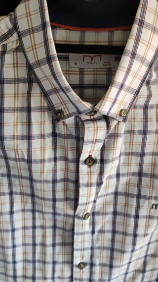Dos Camisas de cuadros Talla S