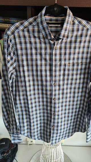 Dos Camisas de cuadros Talla S