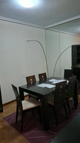 Mueble salón madera y cristal negro