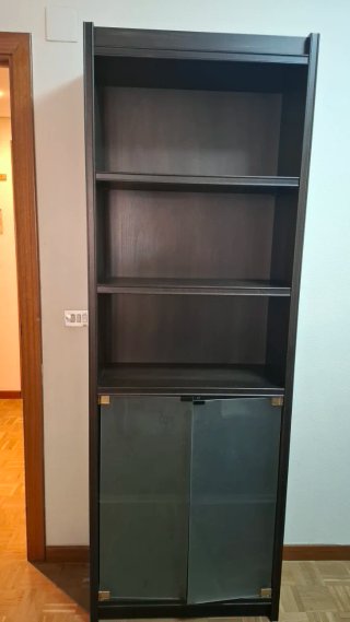 Mueble salón madera y cristal negro