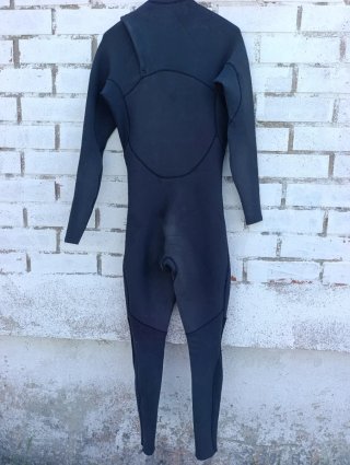 Traje de surf neopreno negro