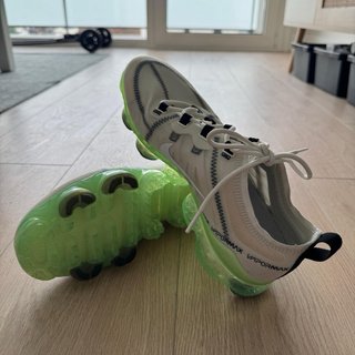 Nike Air VaporMax Zapatillas Verdes y Blancas