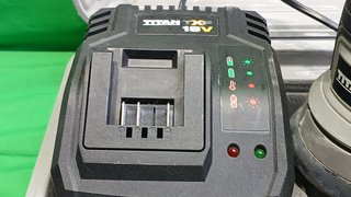 Lijadora Excéntrica Titan 18V + Batería 2Ah