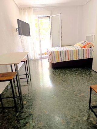 Alquiler habitacion en Ab periodos cortos