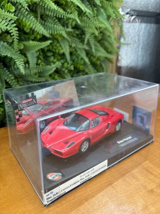 Scalextric Enzo Ferrari HotWheels EDICION ESPECIAL