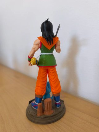 Figura Yamcha con Puar Dragon Ball