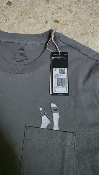 Camiseta Adidas Gris Talla M con etiquetas