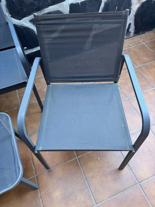 Conjunto de jardín 2 sillas, banco y mesa
