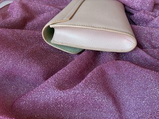 Bolso FURLA auténtico. Piel genuina.¡Precio Final!