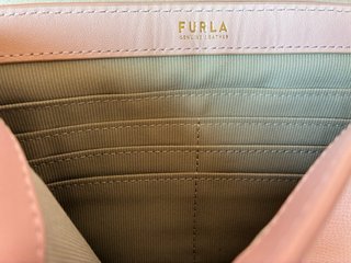 Bolso FURLA auténtico. Piel genuina.¡Precio Final!