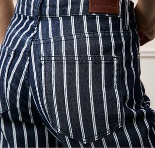 Pantalón rayas nuevo tendencia