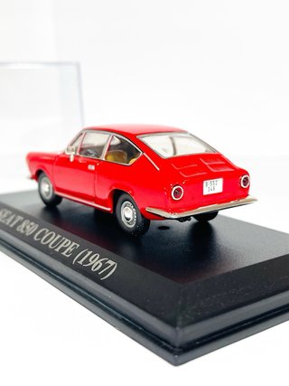 Seat 850 Coupe 1967 Escala 1/43
