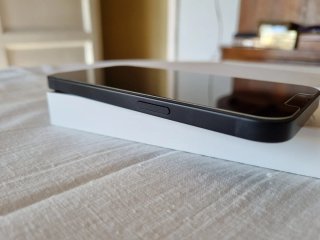 iPhone 16e 128GB Negro