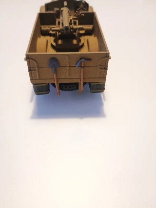 Modellino mezzo militare 1:43 criel model