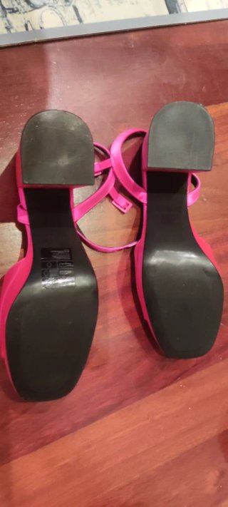 Sandalias H&M fucsia plataforma tacón
