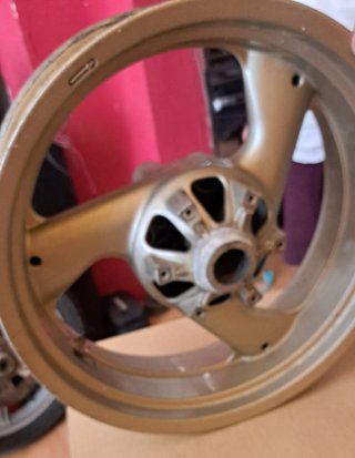 Llanta Trasera Brembo 17 Aluminio Ducati
