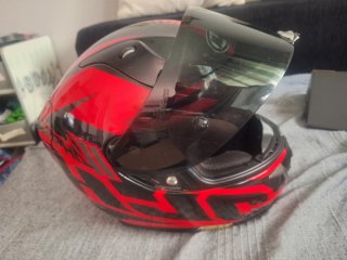 Casco HJC Rojo y Negro