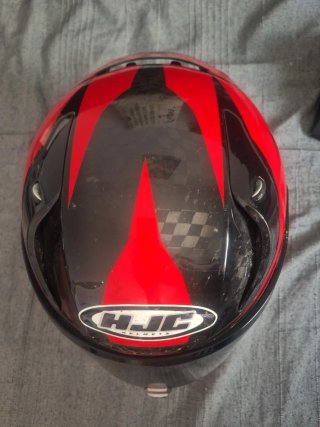 Casco HJC Rojo y Negro