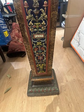 Pedestal Museo Galería Siglo XIX..!