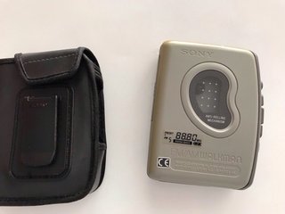 Walkman Sony FM/AM WM-FX271