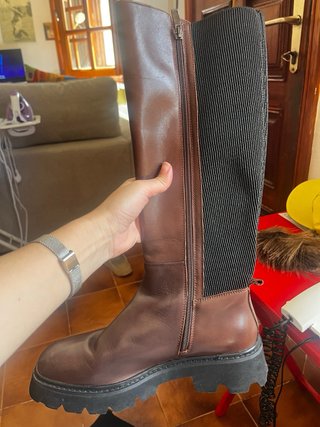 Botas de piel marrones