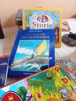 Lotto di n.7 libri x bambini