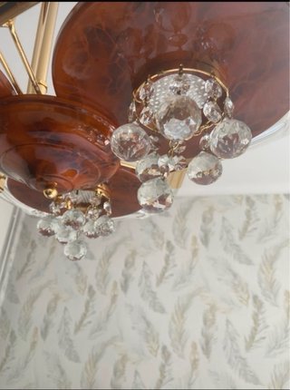 Lámpara de salón efecto madera y cristal