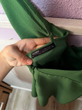 Vestido corto verde Pull&Bear