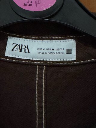 Mono corto Zara marrón Talla M