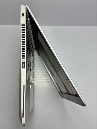 HP EliteBook 830 G5 per parti o ripristino