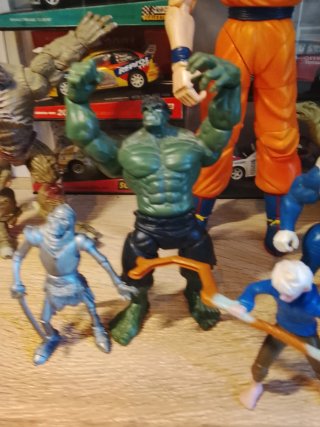 Action Figures Varie