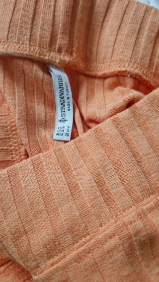 Conjunto Top y Pantalón Stradivarius Naranja T.S