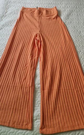 Conjunto Top y Pantalón Stradivarius Naranja T.S