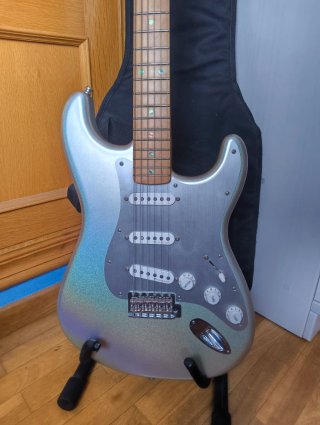 Fender H.E.R. Stratocaster